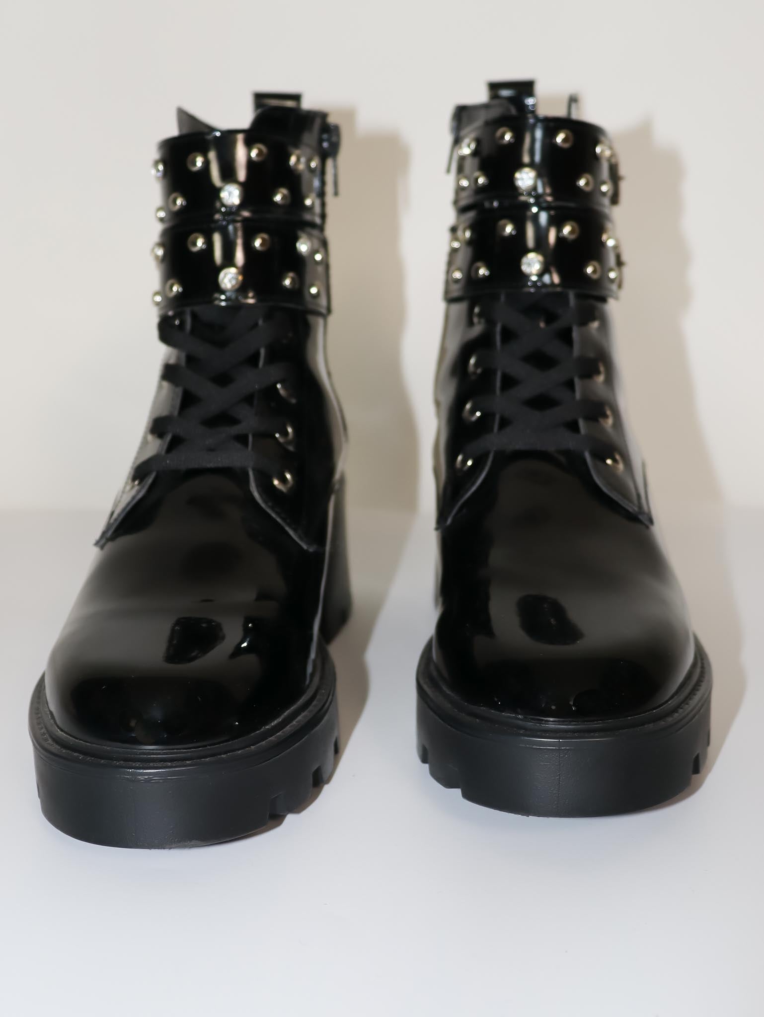 Bota charol