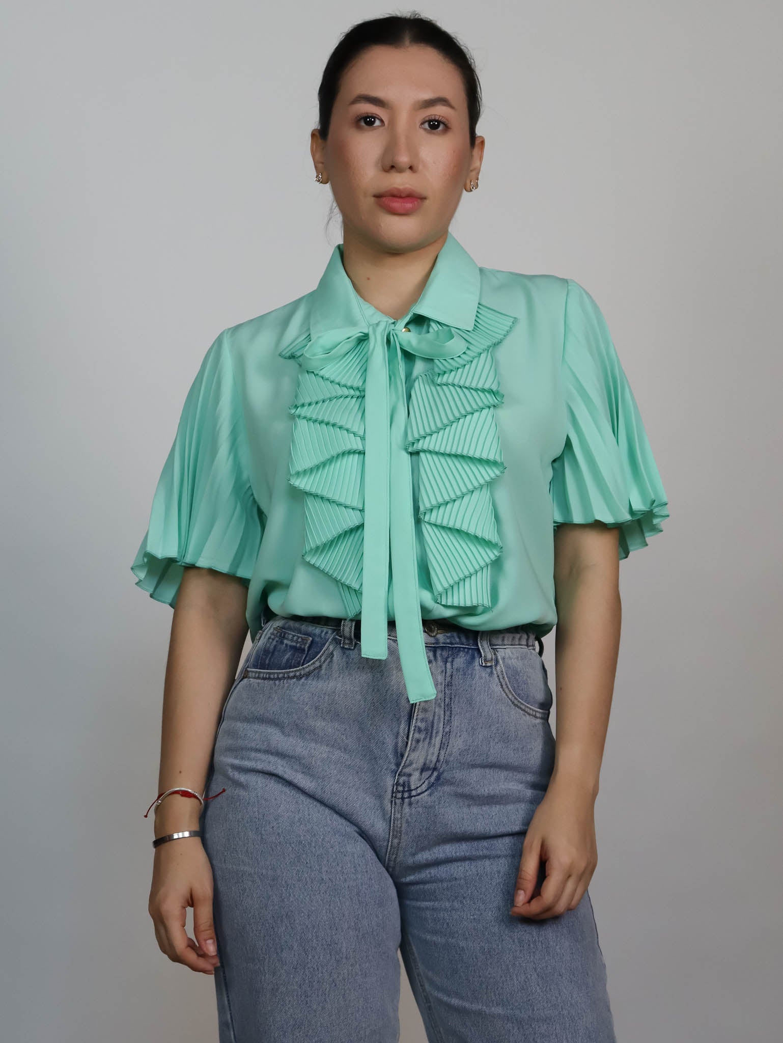 Blusa menta plisada