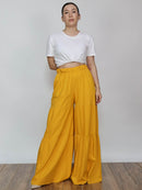 Pantalón tipo lino amarillo