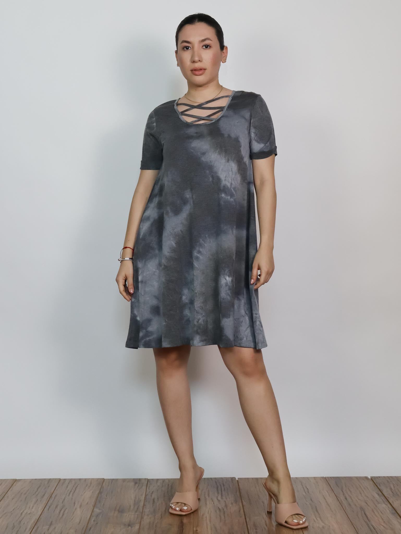 Vestido tipo tie dye gris