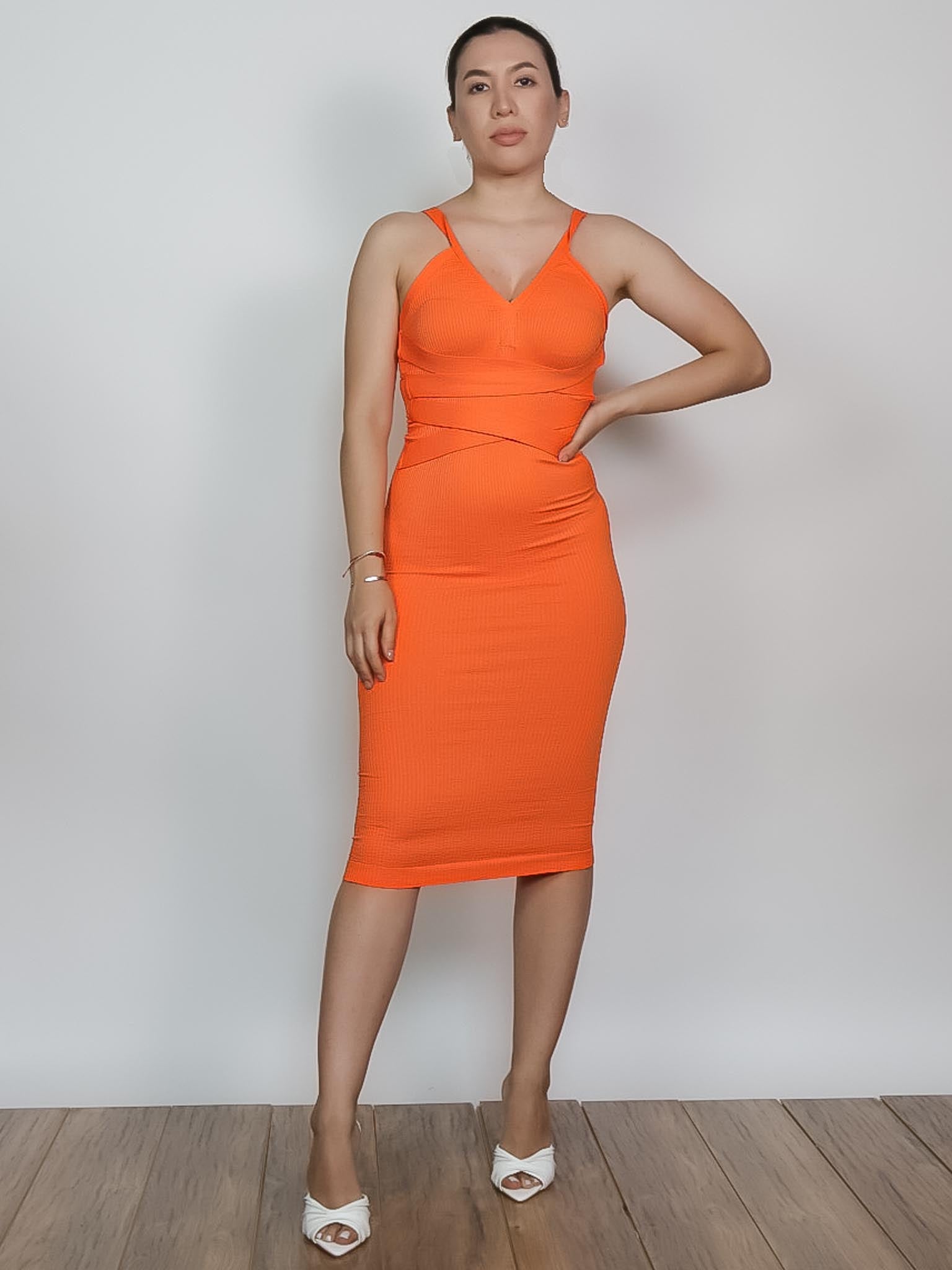 Vestido entallado naranja